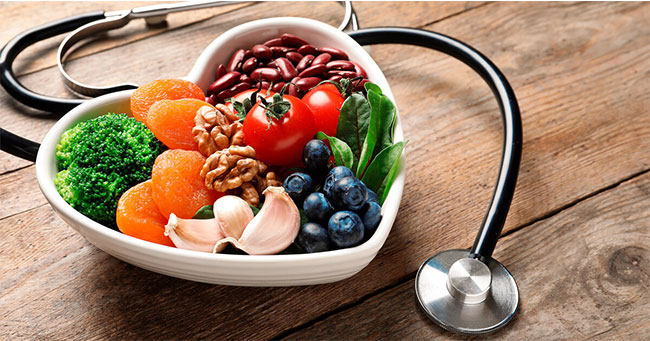 أسوء 7 عادات الأكل التي تهدد مرضى ارتفاع ضغط الدم